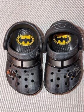 Batman crocs 
C5